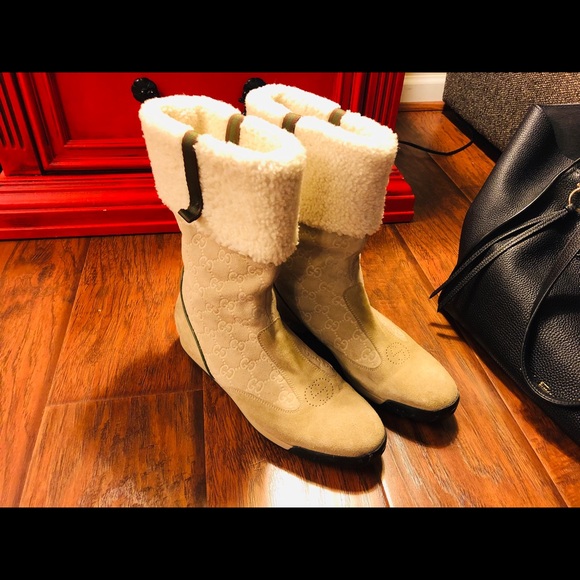 Gucci Women’s GG Pattern Suede Shearling Boots 39 - Picture 1 of 8